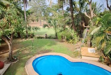 Casa en  Calle Paseo De Las Alondras, Ixtapa Zihuatanejo, Zihuatanejo De Azueta, Guerrero, 40880, México
