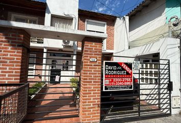 Casa en  Nuestra Señora Del Buen Viaje 1258, Morón, Provincia De Buenos Aires, Argentina