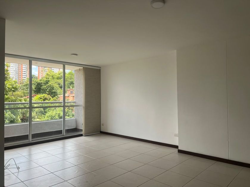 Apartamento en arriendo Envigado, Antioquia, Colombia