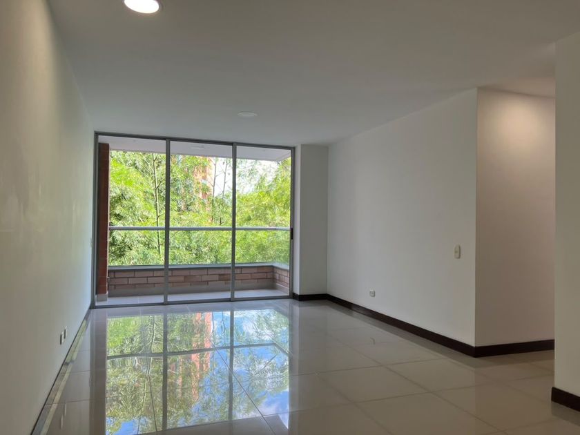 Apartamento en arriendo Envigado, Antioquia, Colombia