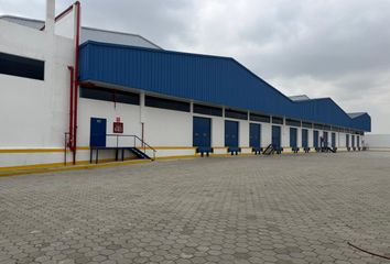 Bodega-Galpon en  Via Daule Km 10, Guayaquil, Ecuador