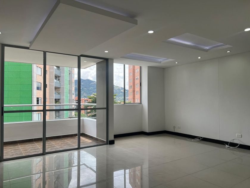 Apartamento en arriendo Envigado, Antioquia, Colombia