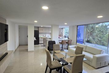 Apartamento en El Poblado, Medellín, Antioquia, Colombia