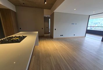 Apartamento en Calle 38 Sur #27-200, Zona 9, Envigado, Antioquia, Colombia