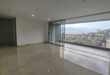 Apartment for rent in Poblado, Medellín
