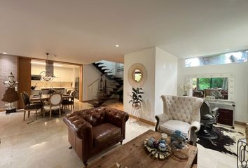 Casa en Envigado, Antioquia, Colombia