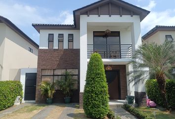 Casa en venta en Ciudad Celeste