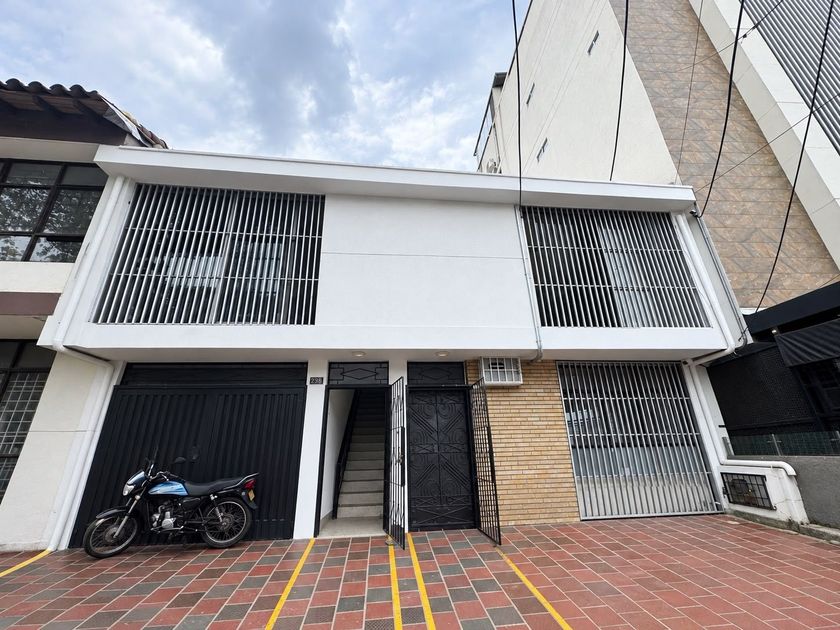 Casa en arriendo Cl. 23a Nte., San Vicente, Cali, Valle Del Cauca, Colombia