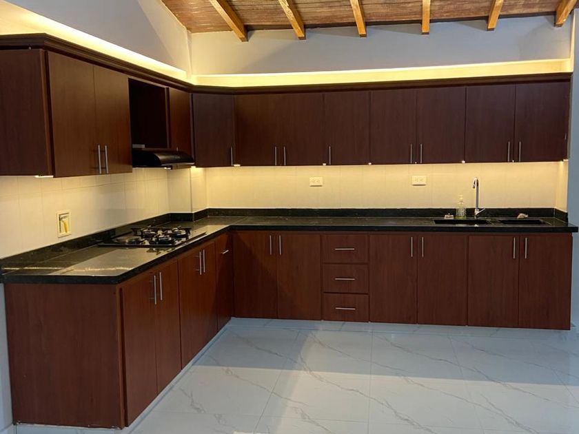 Apartamento en arriendo El Rincón, Centro