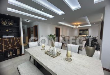 Casa en venta en Nayón