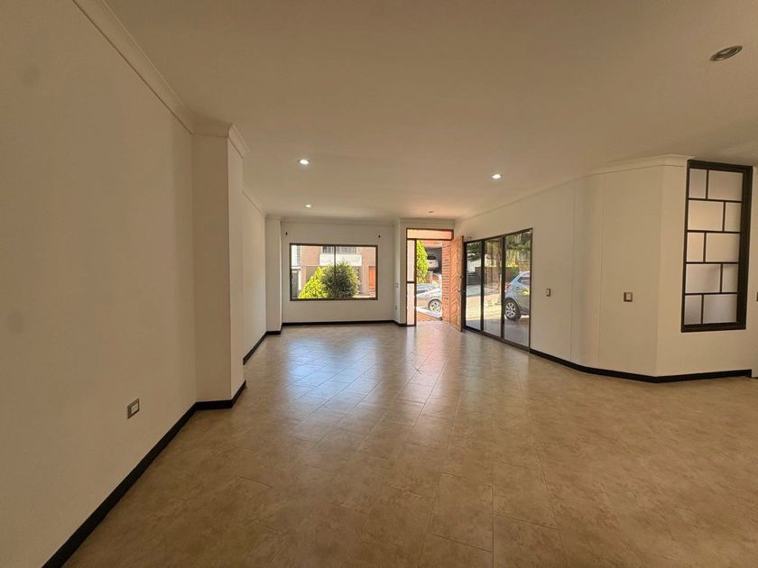 Casa en arriendo Sabaneta, Antioquia, Colombia