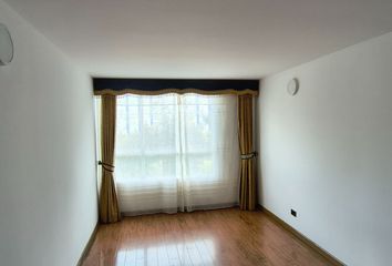Apartment for rent in Santa Mónica, Bogotá