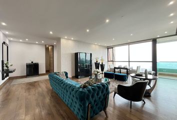 Apartamento en El Poblado, Medellín, Antioquia, Colombia