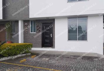 Casa en alquiler en Tumbaco