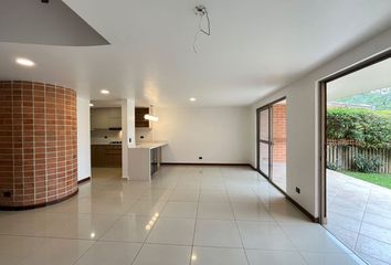 Casa en Envigado, Antioquia, Colombia