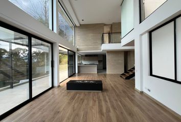 Casa en Envigado, Antioquia, Colombia