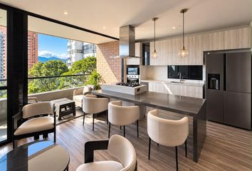 Apartamento en El Poblado, Medellín, Antioquia, Colombia
