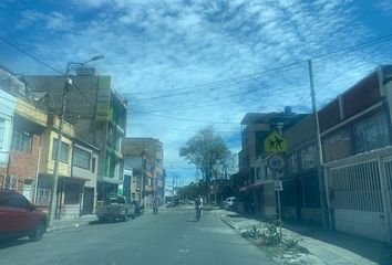 Casa en Avenida Carrera 15 # 70a-49, Barrios Unidos, Bogotá, D.c., Colombia
