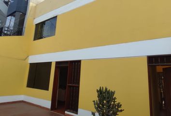 Casa en  Alameda Del Corregidor 2072, La Molina, Perú