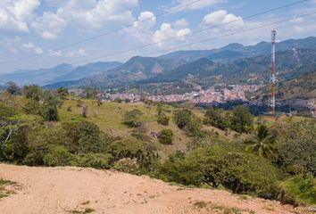 Lote de Terreno en  Barbosa, Antioquia, Colombia