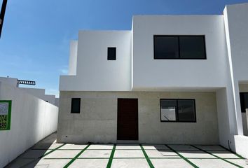 Casa en  San Isidro Juriquilla, Juriquilla, Querétaro, México