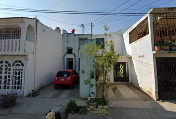 Casa en  N. Bravo, Insurgentes, Ciudad Victoria, Tamaulipas, México