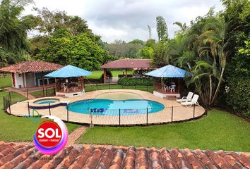 Villa-Quinta en  Cerritos, Pereira, Risaralda, Colombia
