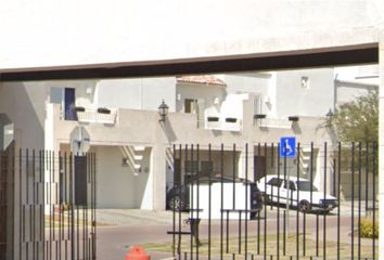 Casa en condominio en  Avenida Praxedis Guerrero, San Pedrito Los Arcos, Santiago De Querétaro, Querétaro, México