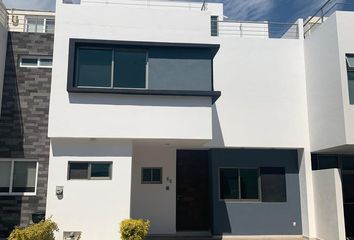 Casa en condominio en  Avenida Soleras 570, Rinconada Del Bosque, Zapopan, Jalisco, México