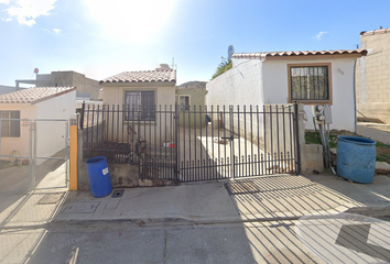 Casa en  Los Olivos, Ensenada, Baja California, México
