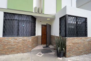 Casa en  Los Esteros, Manta, Ecuador