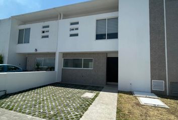 Casa en condominio en  Residencial Santa Fe Toluca, Mz 002, Santa Maria, San Mateo Atenco, Estado De México, México