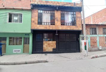 Casa en  Barrio Sotavento I Sector, Bogotá, Colombia
