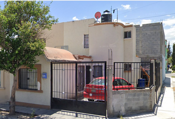 Casa en  Cruz Del Sur 145, Ciudad Las Torres 2do Sector, Saltillo, Coahuila De Zaragoza, México