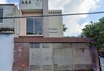 Casa en  Miguel De La Madrid, Ciudad Del Carmen, Carmen, Campeche