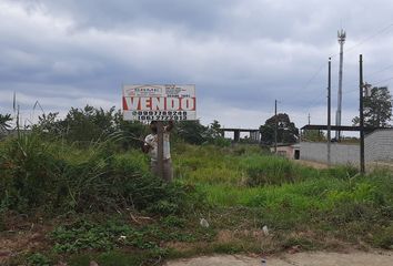 Terreno Comercial en  Avenida Castelnouvo, Tonsupa, Ecuador
