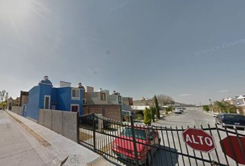 Casa en fraccionamiento en  Paseo Del Torreón, Fraccionamiento Puerta De Hierro, Salamanca, Guanajuato, México