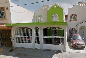 Casa en  Circuito Vancouver, Terranova Plus, Mazatlán, Sinaloa, México