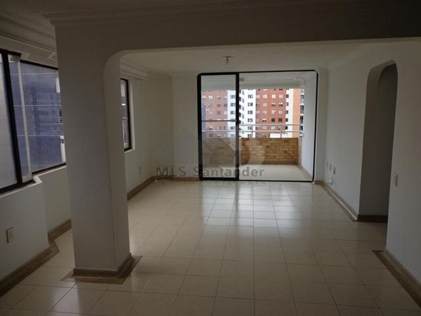 Apartamento en venta Carrera 36 #44-70, Cabecera Del Llano, Bucaramanga, Santander, Colombia