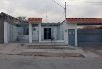 Casa en  Calle Coral, Libertad, Ciudad Juárez, Chihuahua, México