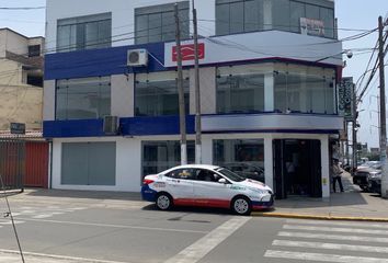 Local comercial en  Camacho, Lima