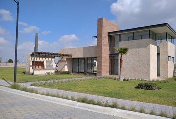 Casa en fraccionamiento en  Parque Volcanes, Circuito Navojoa, Lomas De Angelópolis, Puebla De Zaragoza, Puebla, México