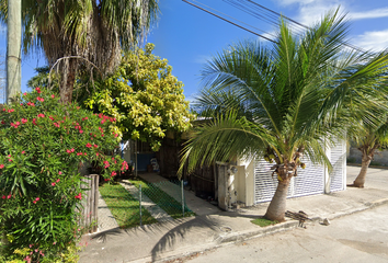 Casa en  Goleta, Joaquín Zetina Gasca, Villas Morelos I, Puerto Morelos, Quintana Roo, México