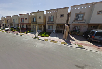 Casa en fraccionamiento en  Calle Tres Molinos, Quinta Real, Heroica Matamoros, Tamaulipas, México