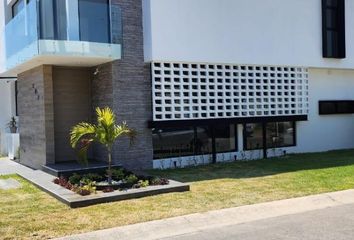 Casa en condominio en  Coto Toledo, Alameda De La Sagra, Nueva Galicia, La Tijera, Jalisco, México