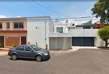 Casa en  Playa Copacabana 74, Militar Marte, 08830 Ciudad De México, Cdmx, México