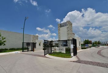 Casa en fraccionamiento en  Portugal Residencial, Boulevard Timoteo Lozano, León, Guanajuato, México