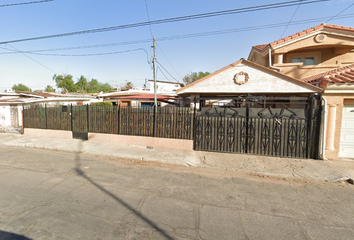 Casa en  Av. República De Costa Rica 173, Cuauhtémoc Norte, Mexicali, Baja California, México