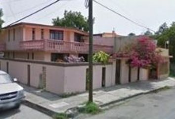 Casa en  Ignacio Allende & Calle Ascensión Gómez, Zona Centro, Ciudad Victoria, Tamaulipas, México