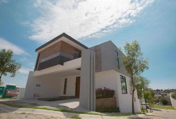 Casa en  Boulevard De Las Cascadas, Lomas De Angelópolis, Puebla, México